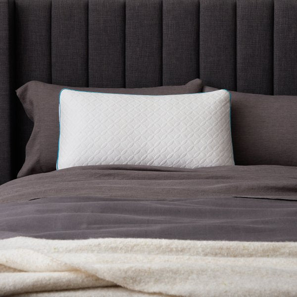 FlexFill™ + HyperChill™ Shoulder Cutout Pillow